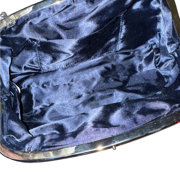 NWT Elegant Navy d’Margeaux Wristlet Clutch - Picture 9 of 12